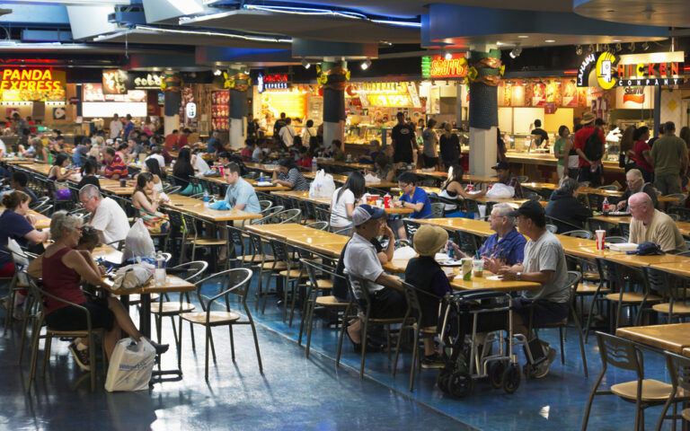 10 opciones para comer en Forum Tlaquepaque, de la familia Cababie