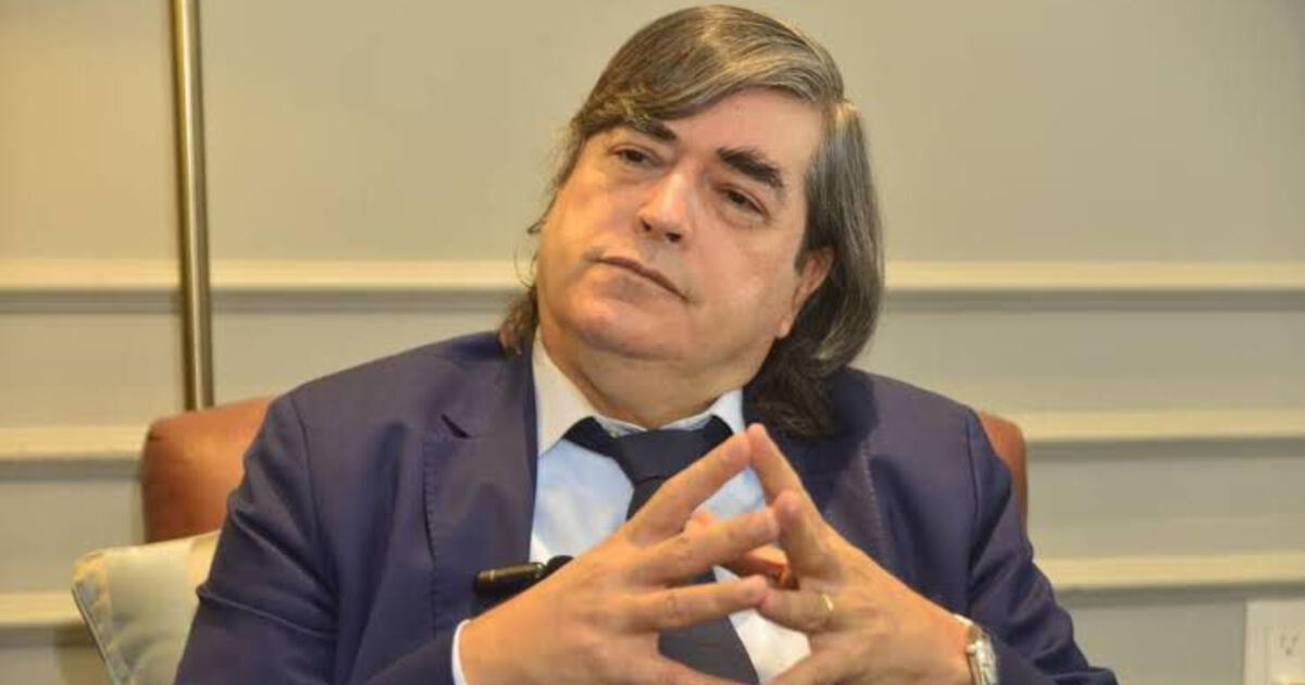 El regreso de Jaime Bayly: “La noche es virgen” ...