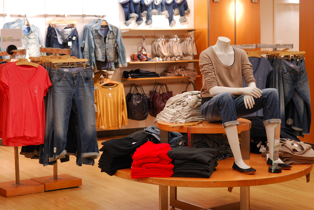6 lugares donde puedes comprar ropa y artículos par...