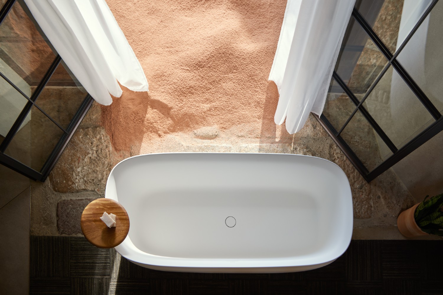 Sanycces lleva el diseño español de baño a Cersai...